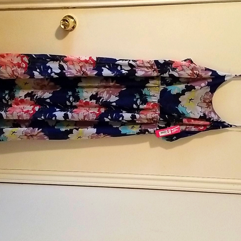 Xhilaration maxi dress